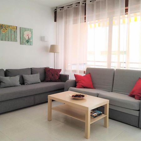 Elizabeth Beach Apartment With Seaviews! Torremolinos Esterno foto